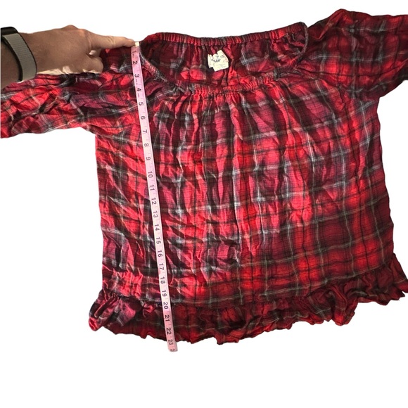 REPUBLIC Plaid Riffle Hem Versatile Long Sleeve Top in Red Black Large - Picture 5 of 7